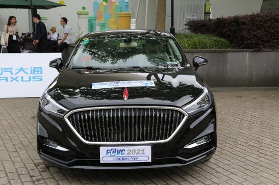 不充電，不加油，超500公里續(xù)航！“紅旗H5”氫能版正式亮相