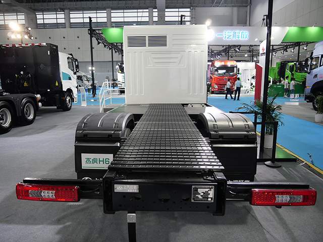 氫燃料電池卡車何時(shí)成熟？上汽紅巖：不需要十年，就是現(xiàn)在.jpg