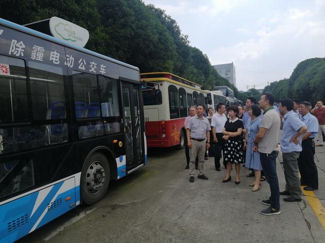 為構(gòu)建碳中和產(chǎn)業(yè)生態(tài)圈，成都市生態(tài)環(huán)境局首先到郫都區(qū)進行調(diào)研！.jpeg