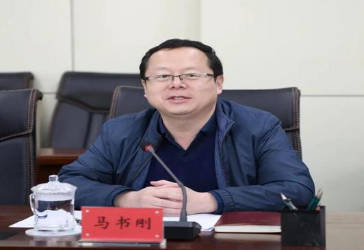 烏蘭浩特市舉行500兆瓦新能源制氫制氧示范項(xiàng)目簽約儀式.jpg