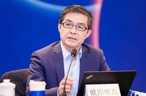 歐陽明高：氫燃料電池汽車已進入大規(guī)模商業(yè)示范階段.jpg