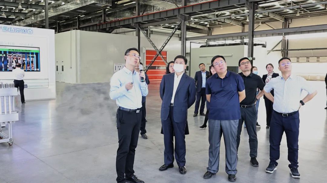 吉林省政協(xié)副主席李維斗調研國氫科技長春綠動.jpg